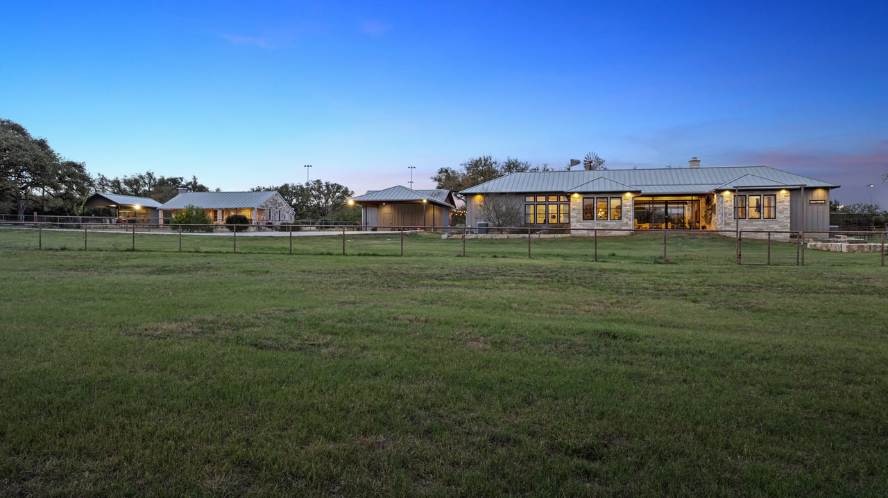 4813 Twin Acres Road