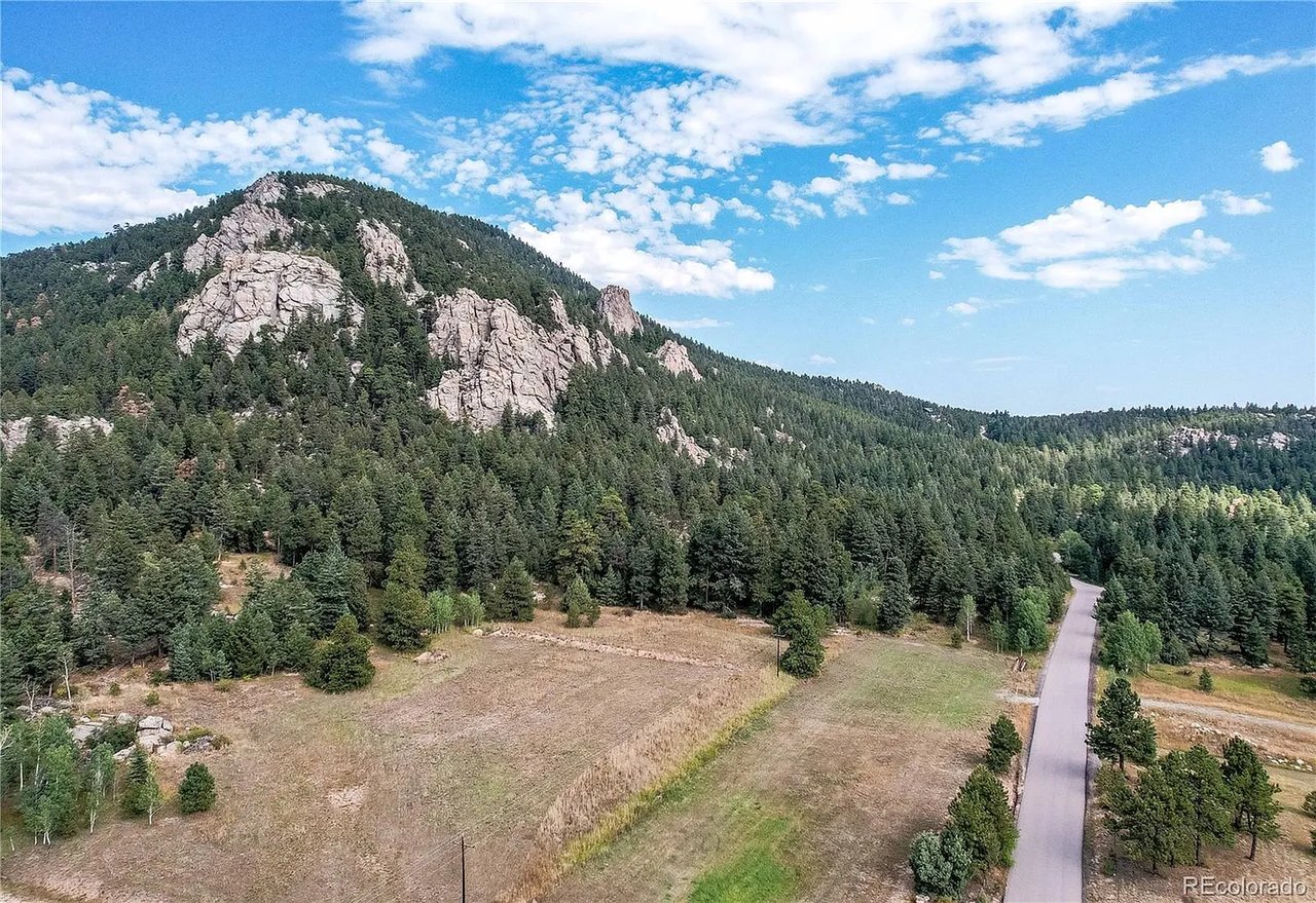 9335 Eagle Cliff Rd LOT 1