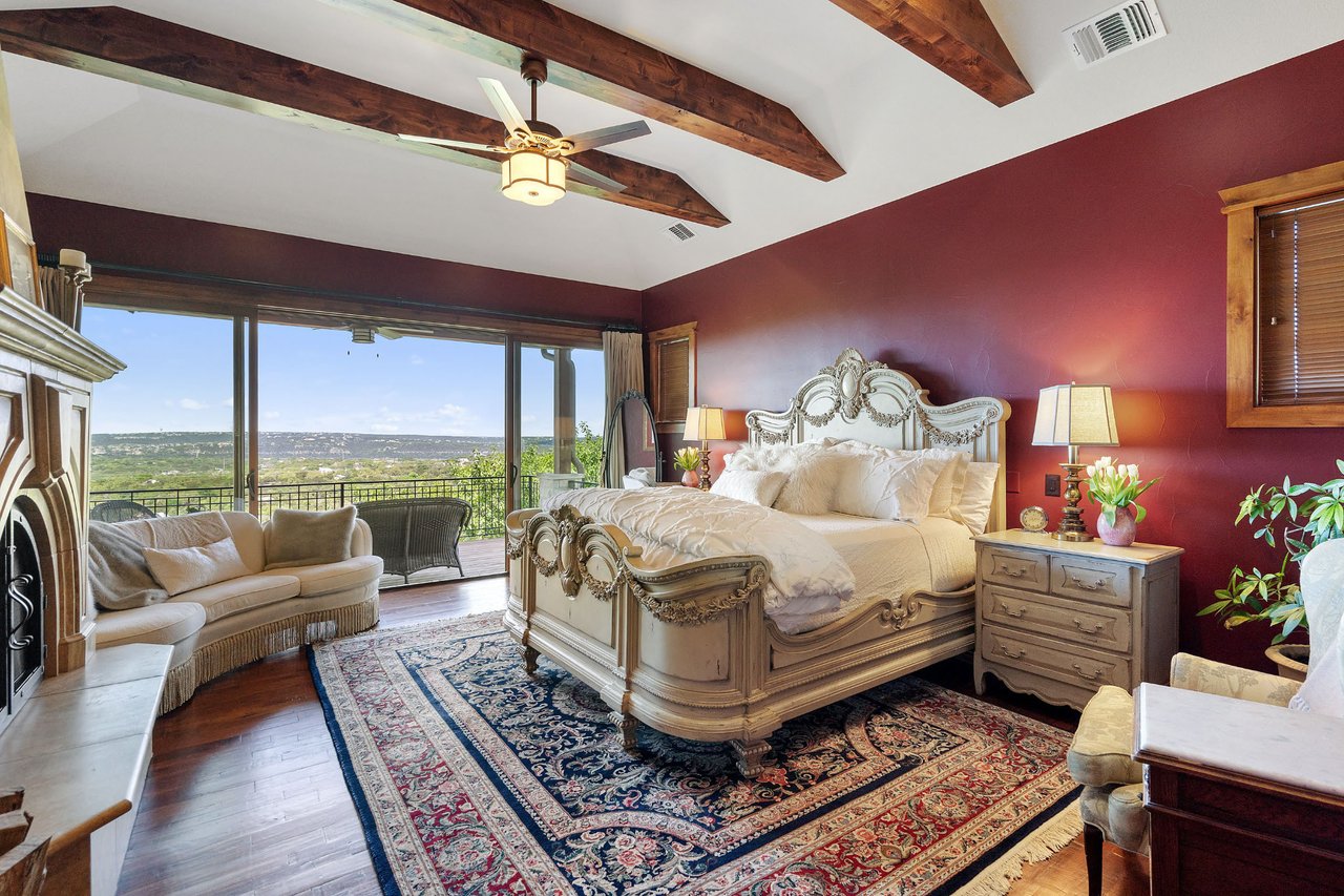 9200 Stallion Drive