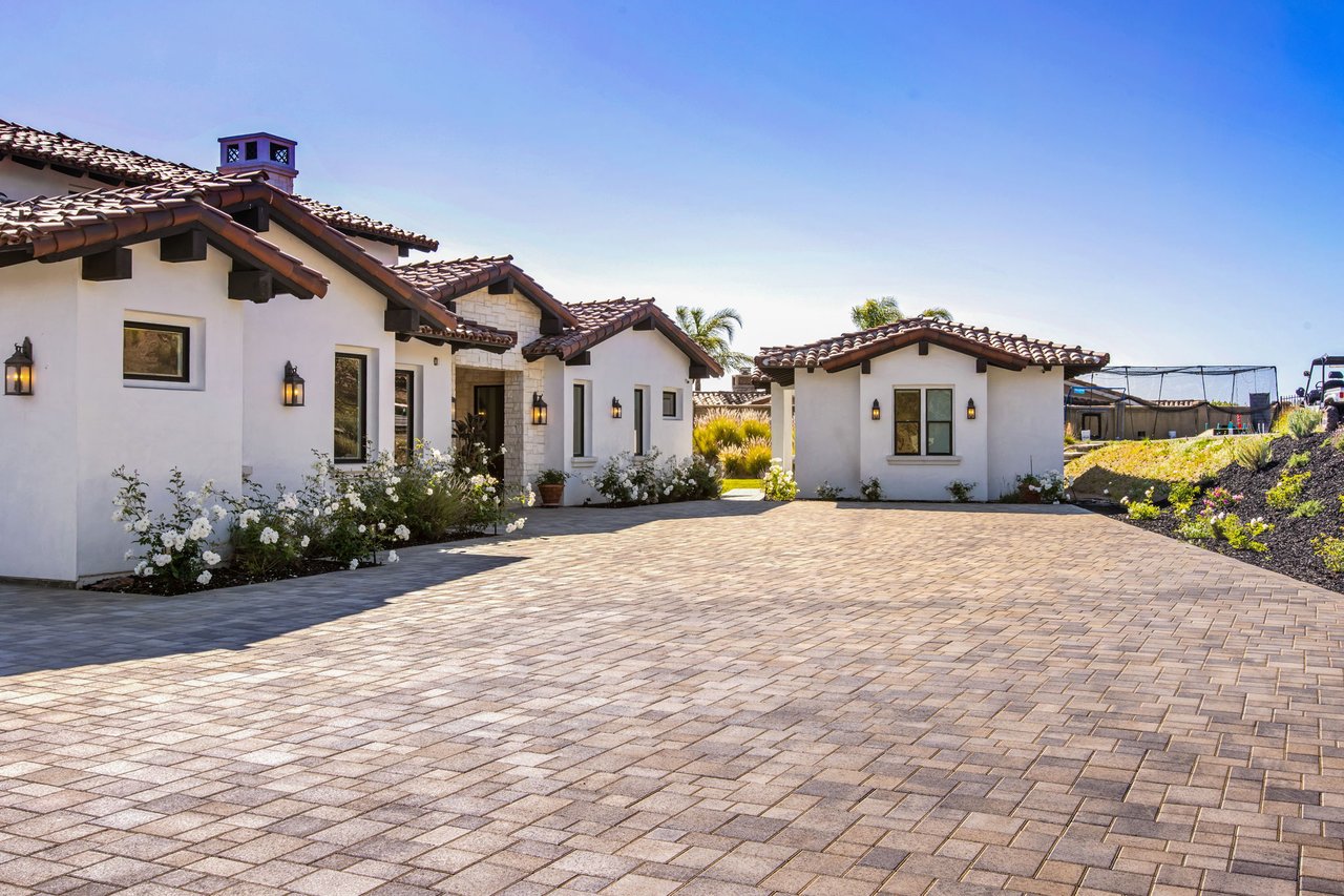 31324 Lake Vista Circle