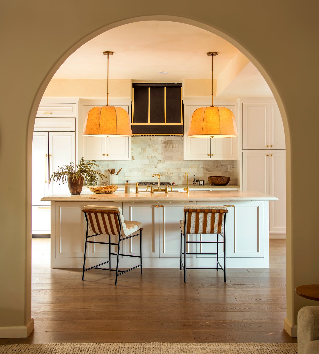 1982 N Normandie Ave