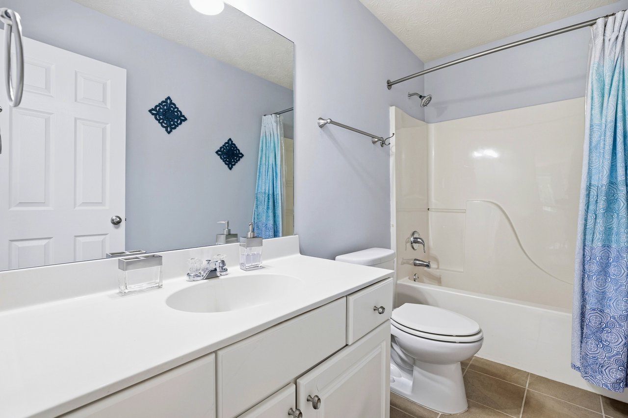 A Fresh Start in Hidden Pond: Discover 1015 Hidden Pond Lane in Roswell