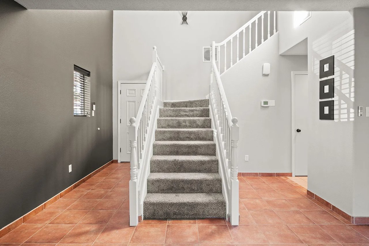 1405 Villa Candela, NE