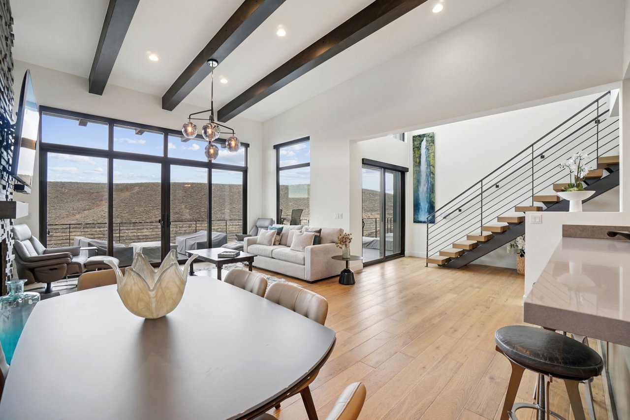 6768 Golden Bear Loop