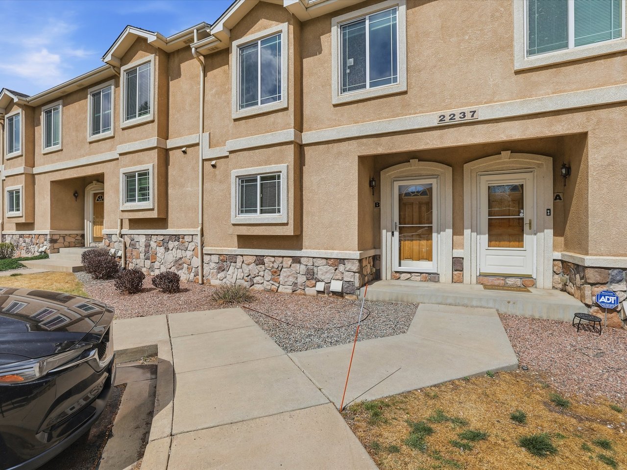 2237 Stepping Stones Way B