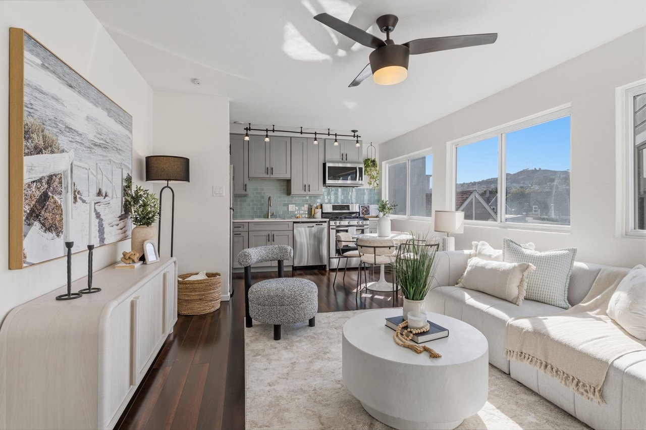 423 Waller St #8