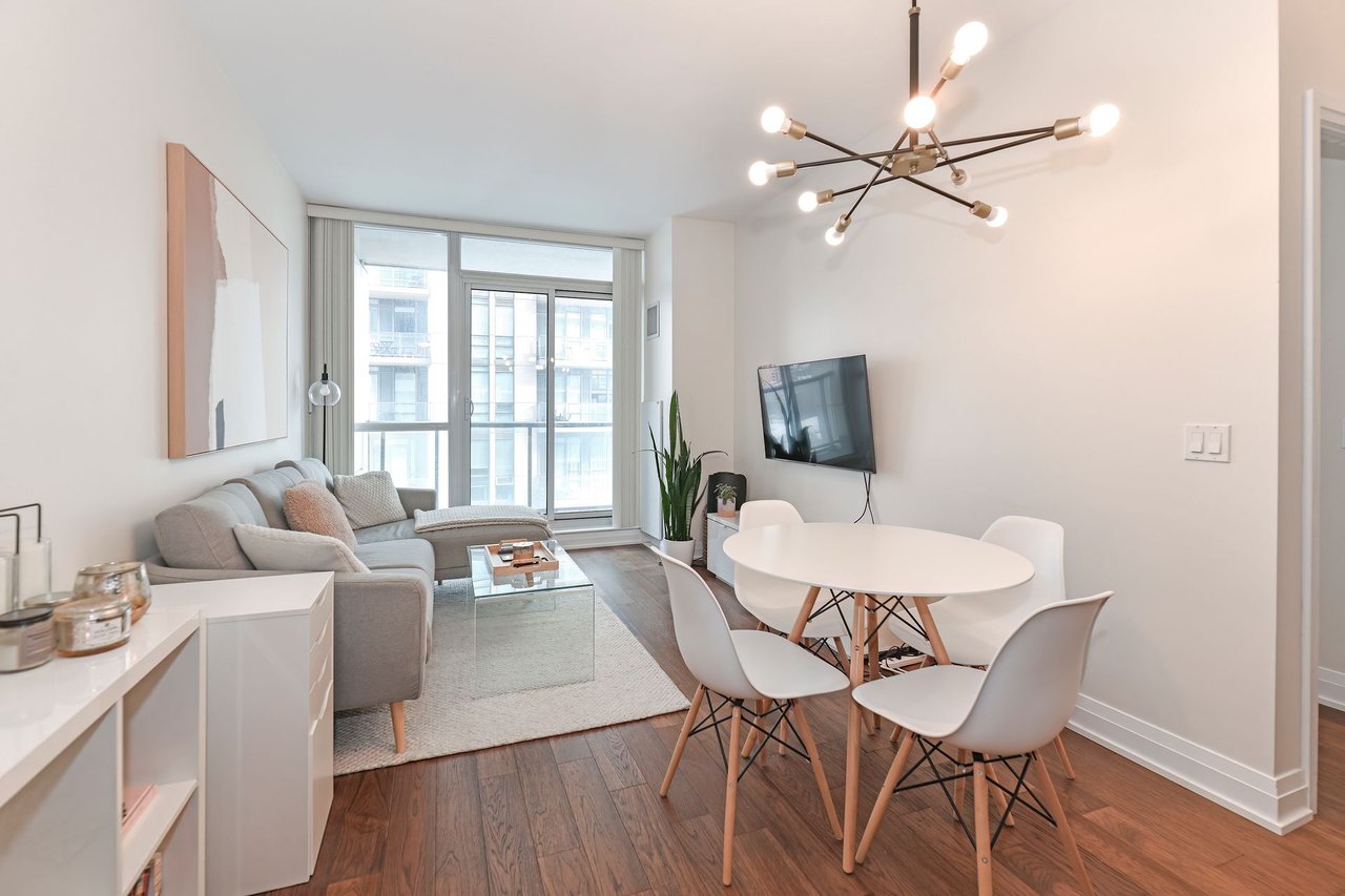 530 St Clair Ave W Unit: 1605