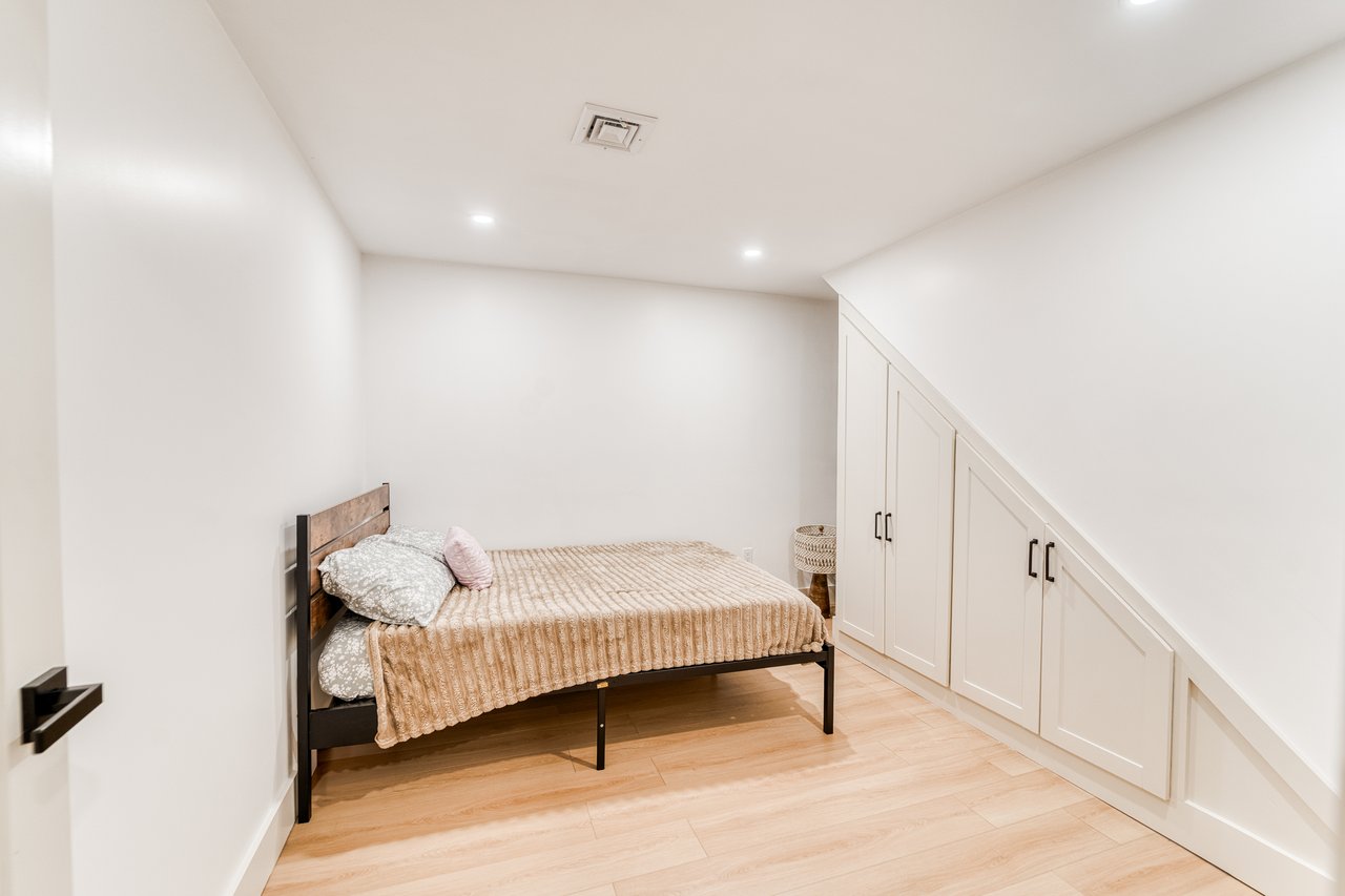 39 Fernbrook Rd
