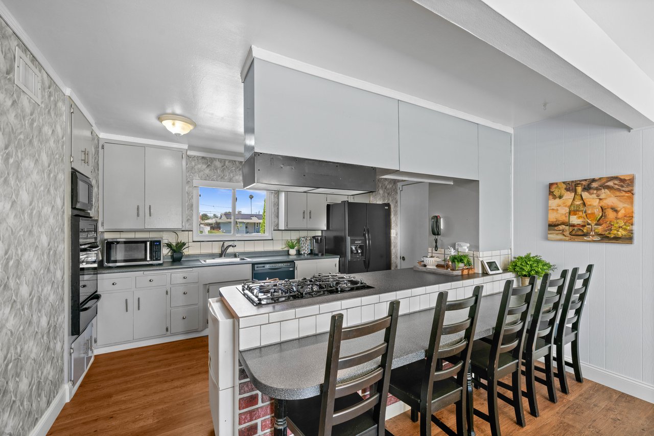 Effortless Comfort in Garden Grove