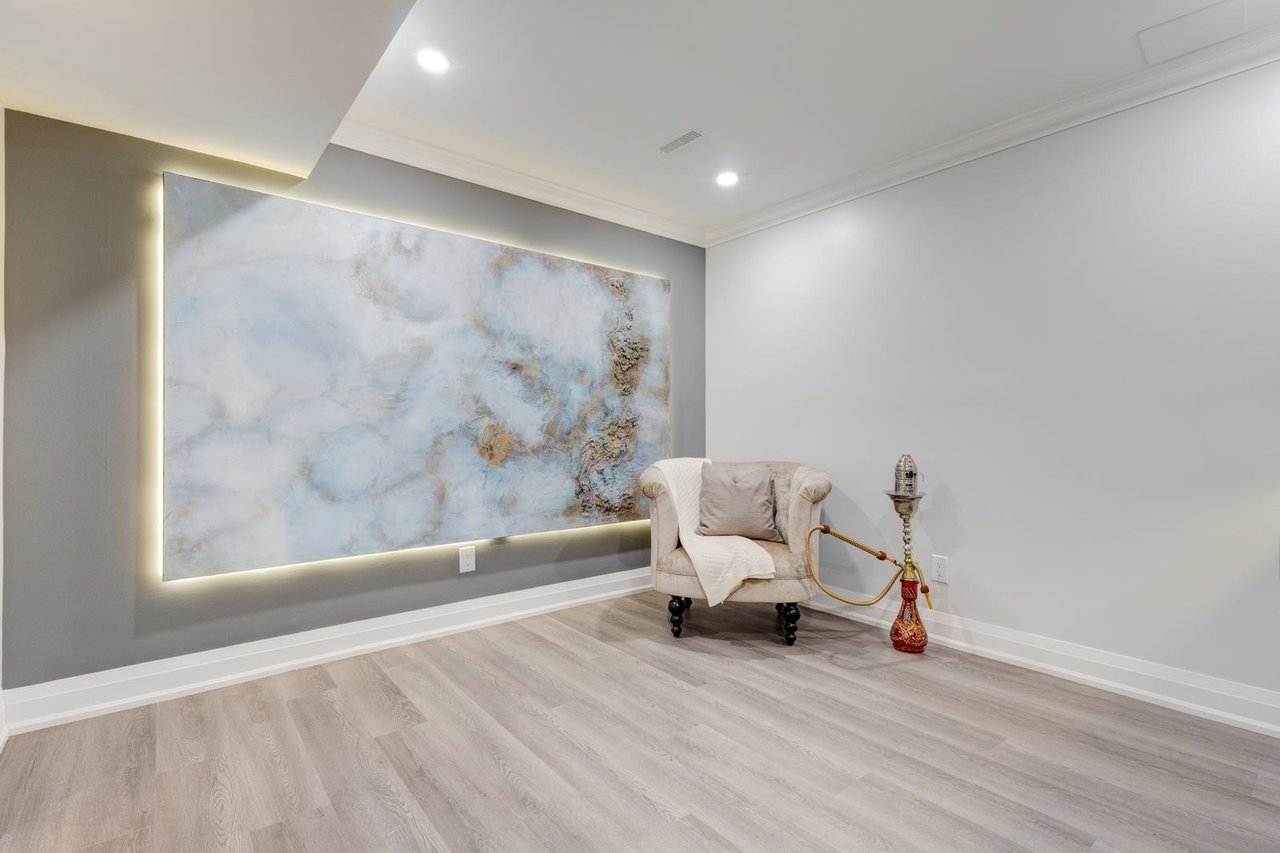807 Indian Rd
