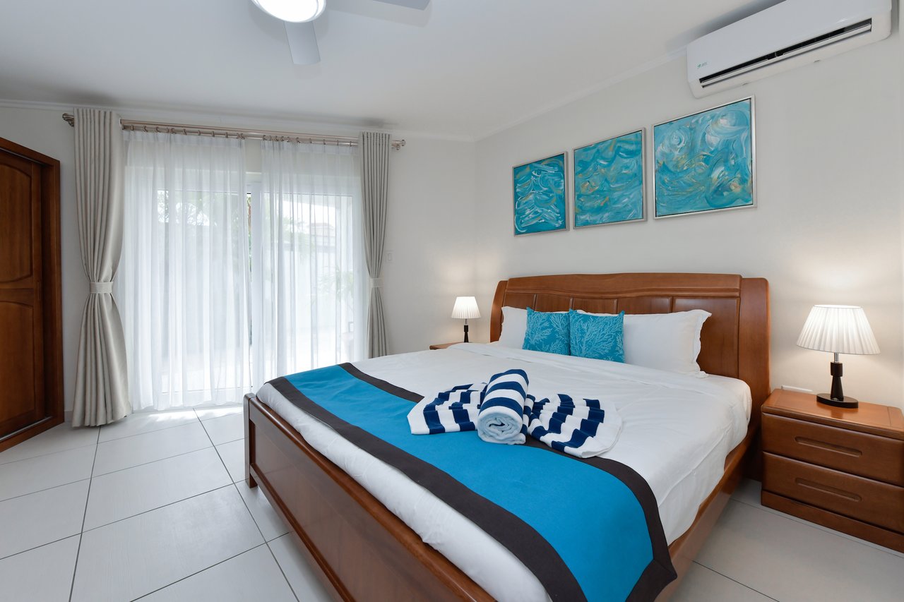 Arena Condominiums Units 4 & 4A