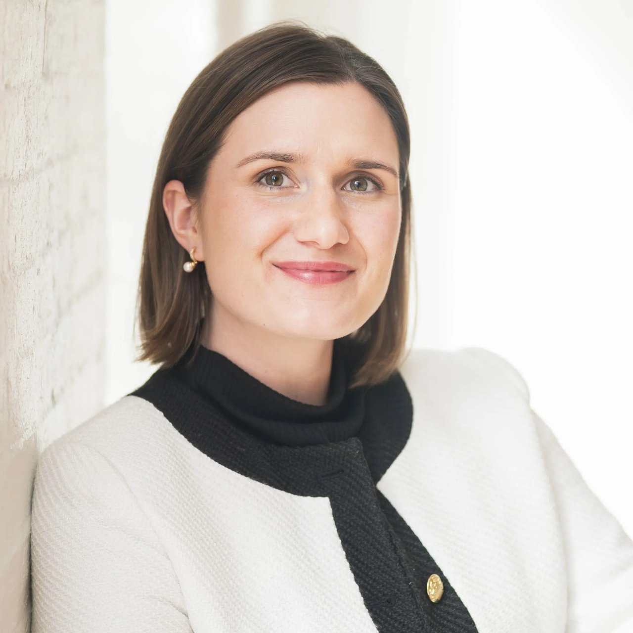 Ally Fuller Portland, ME Real Estate Agent Headshot