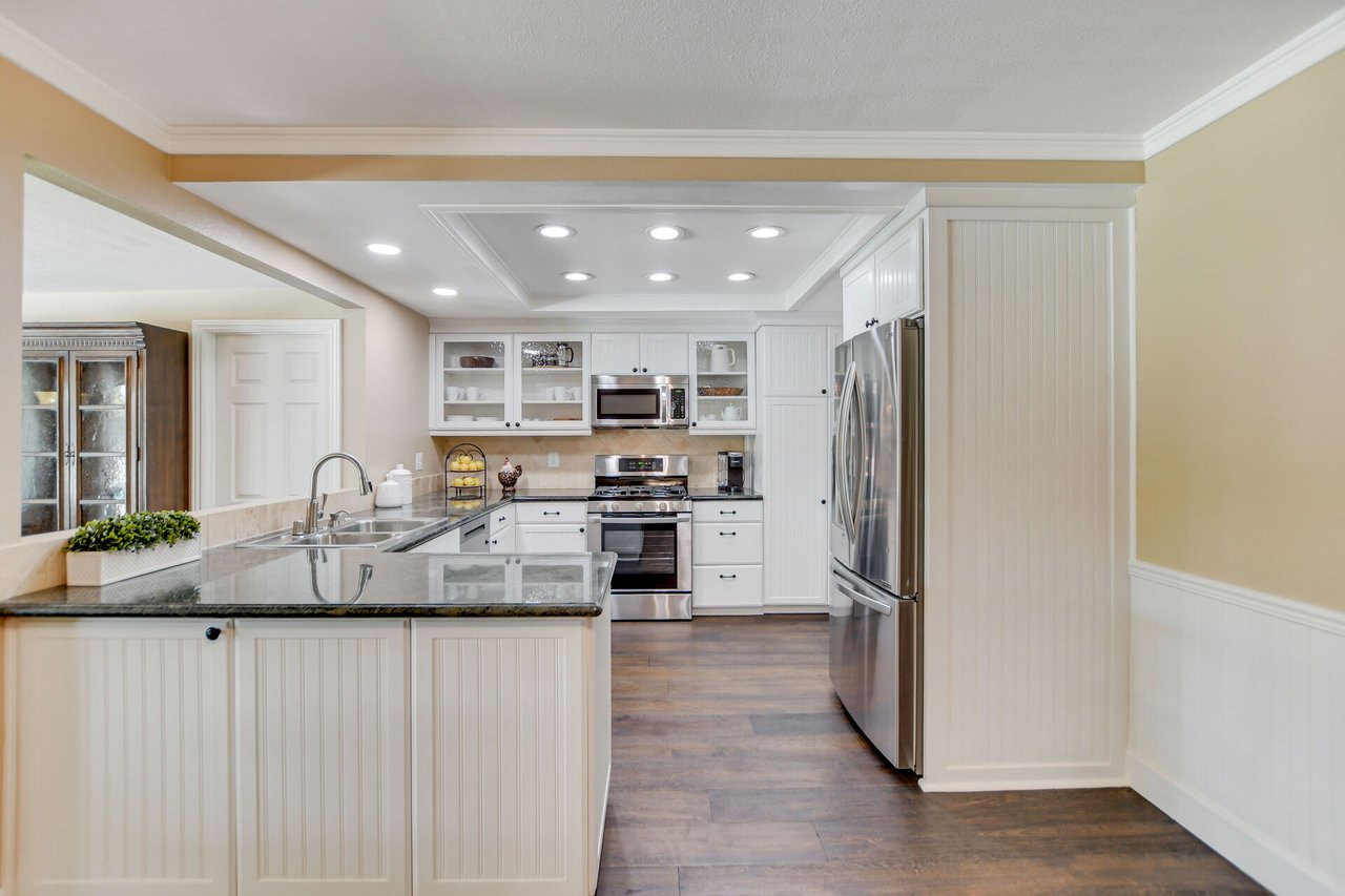 1298 Oak Ridge Drive