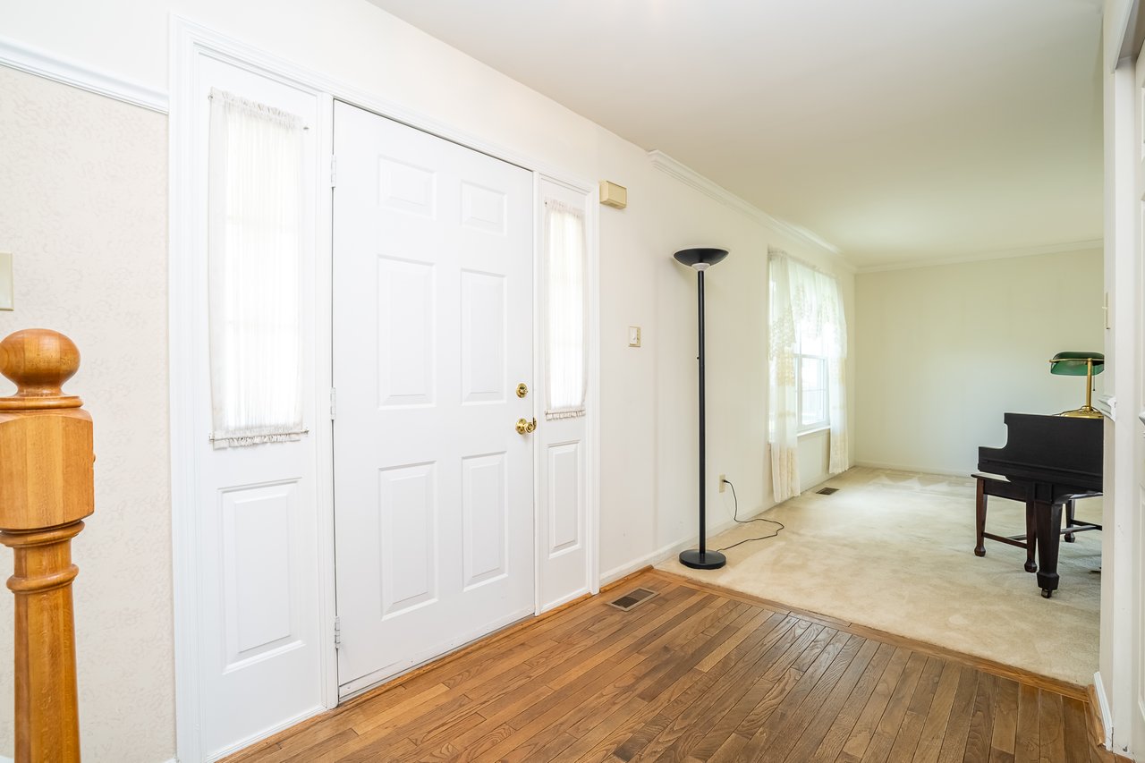 1247 Colonial Drive