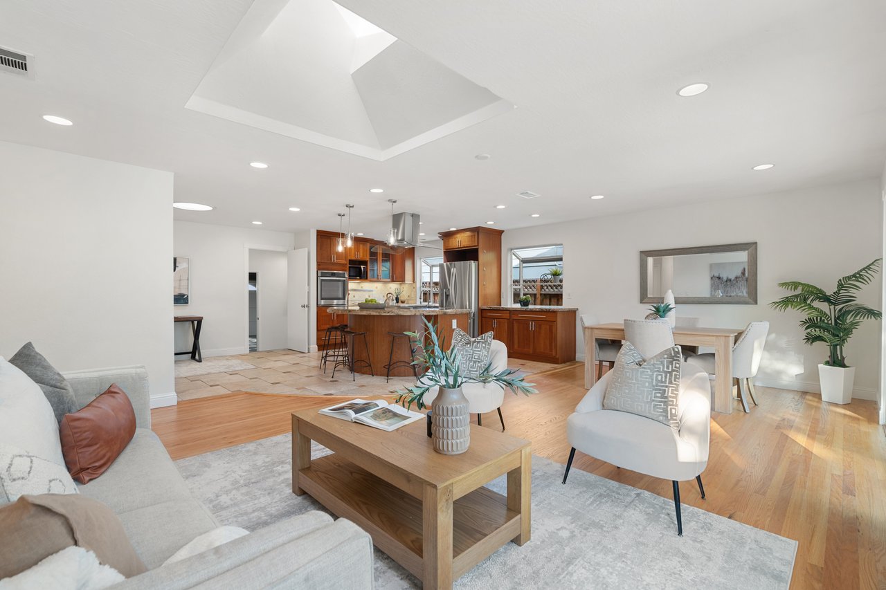 1106 Viscaino Avenue