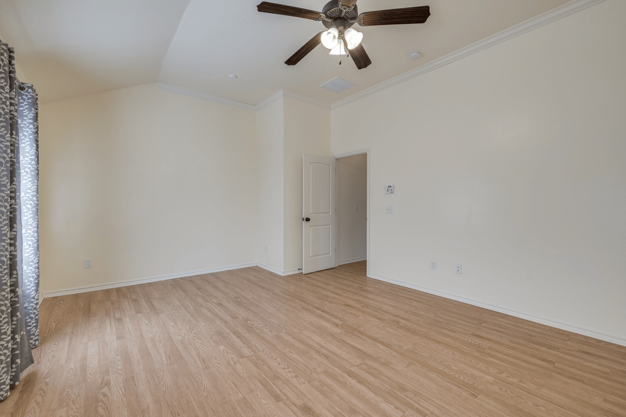 Just Listed: Meticulously Maintained One Owner Oasis in La Sonata!