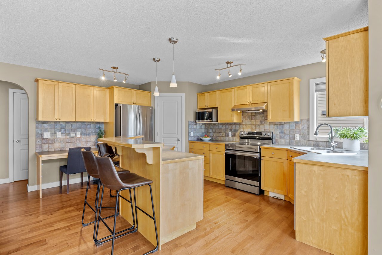 292 Tuscany Ridge View NW