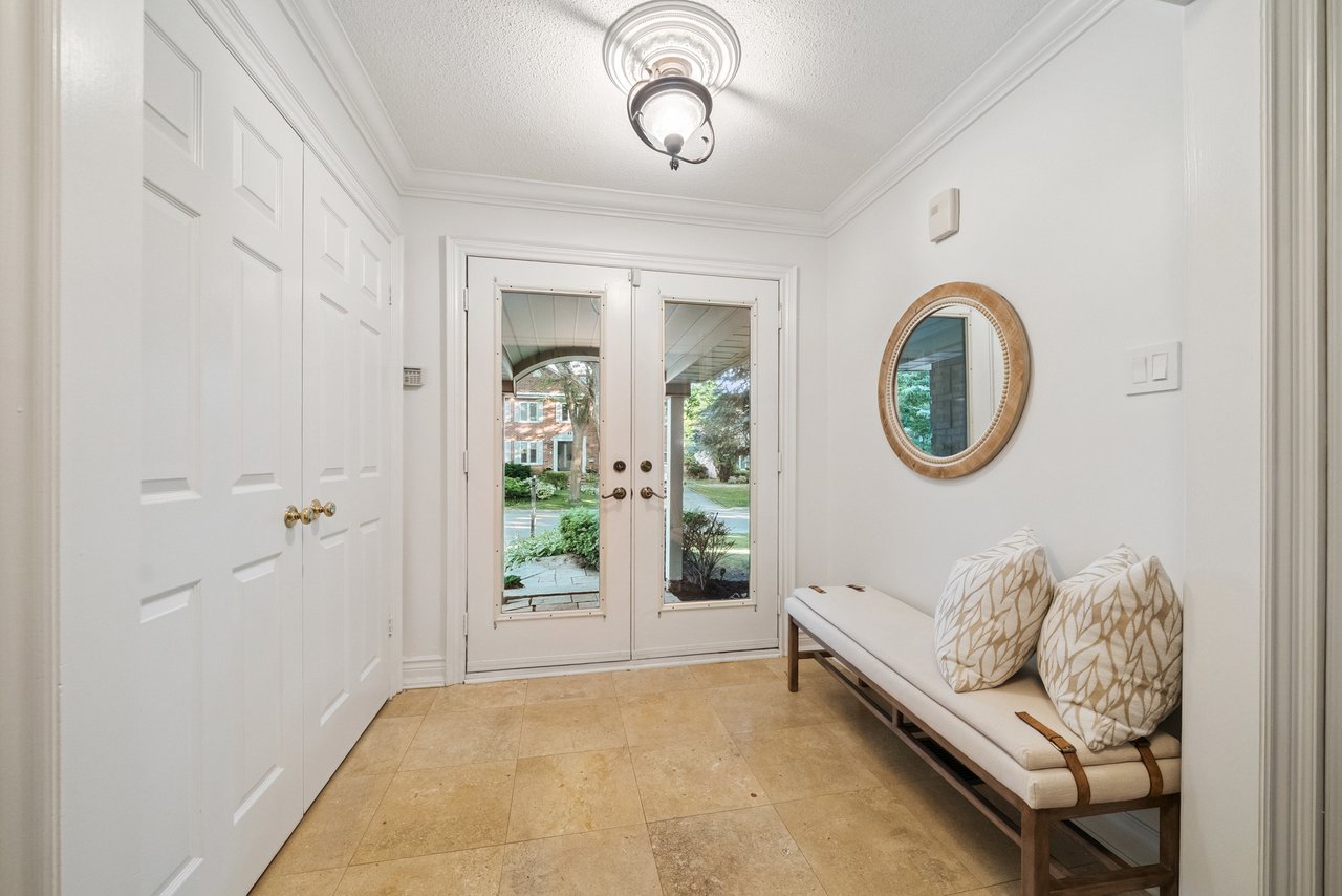 140 Reeve Dr