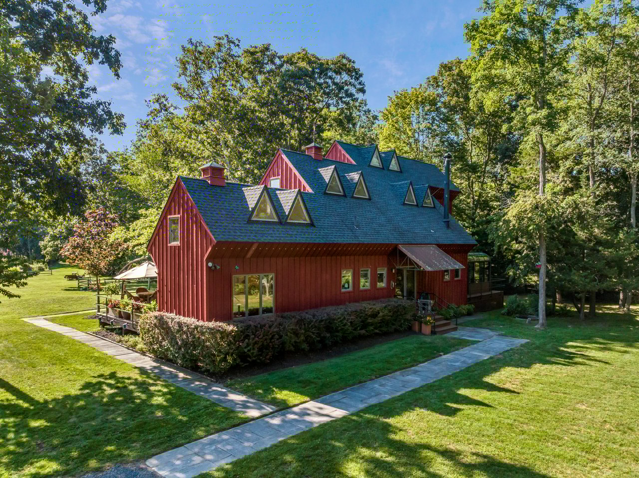 A Pastoral Haven on Nearly 3 Acres, Surrounded by Protected Land