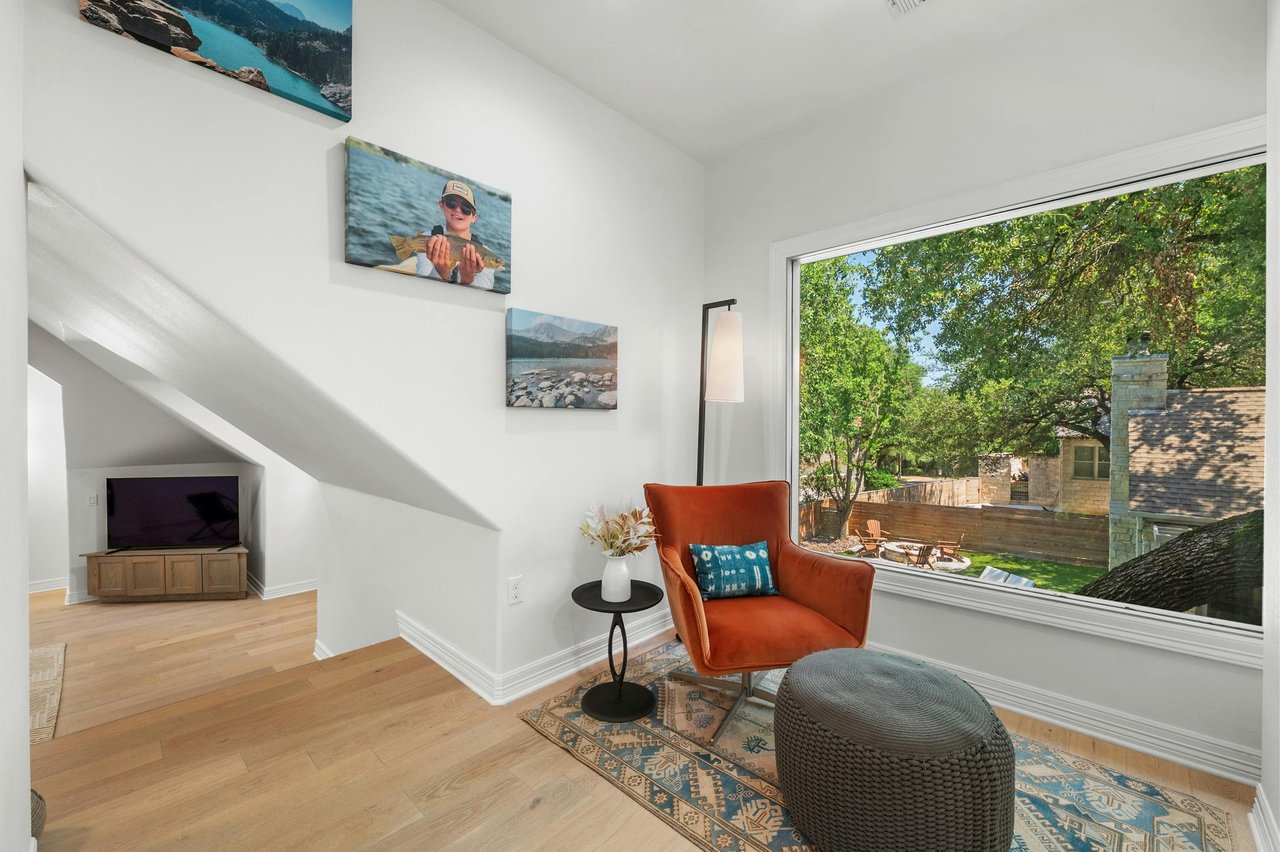 2928 Chatelaine Drive