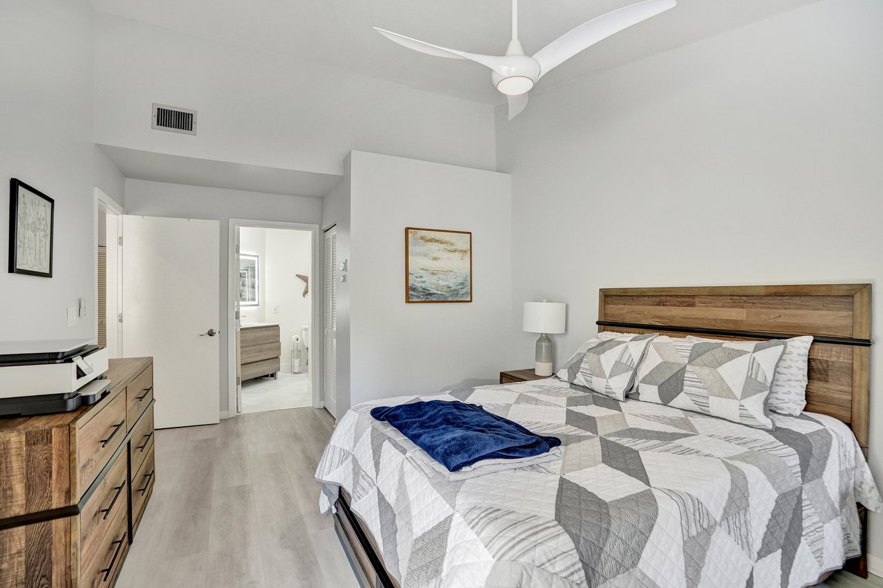 5355 Tenth Fairway Drive, #2, Delray Beach, FL 33484