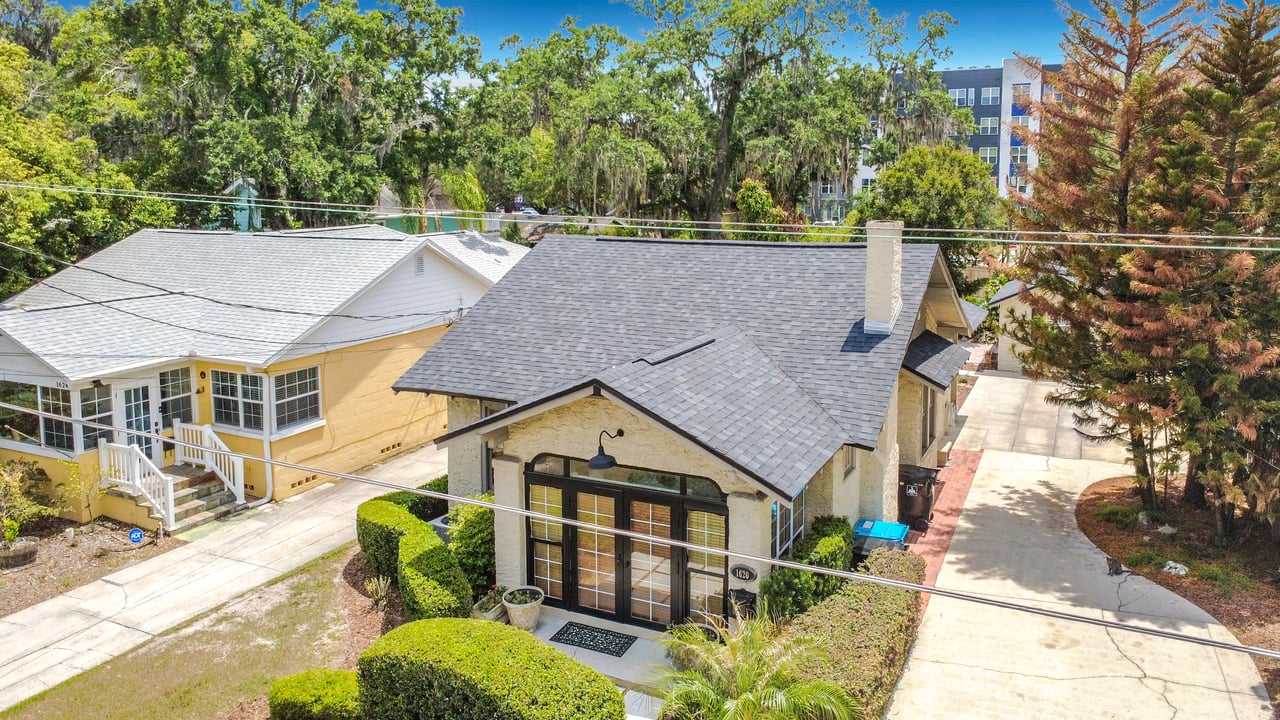 Charming 1925 Bungalow with Guesthouse in Orlando's Colonialtown
