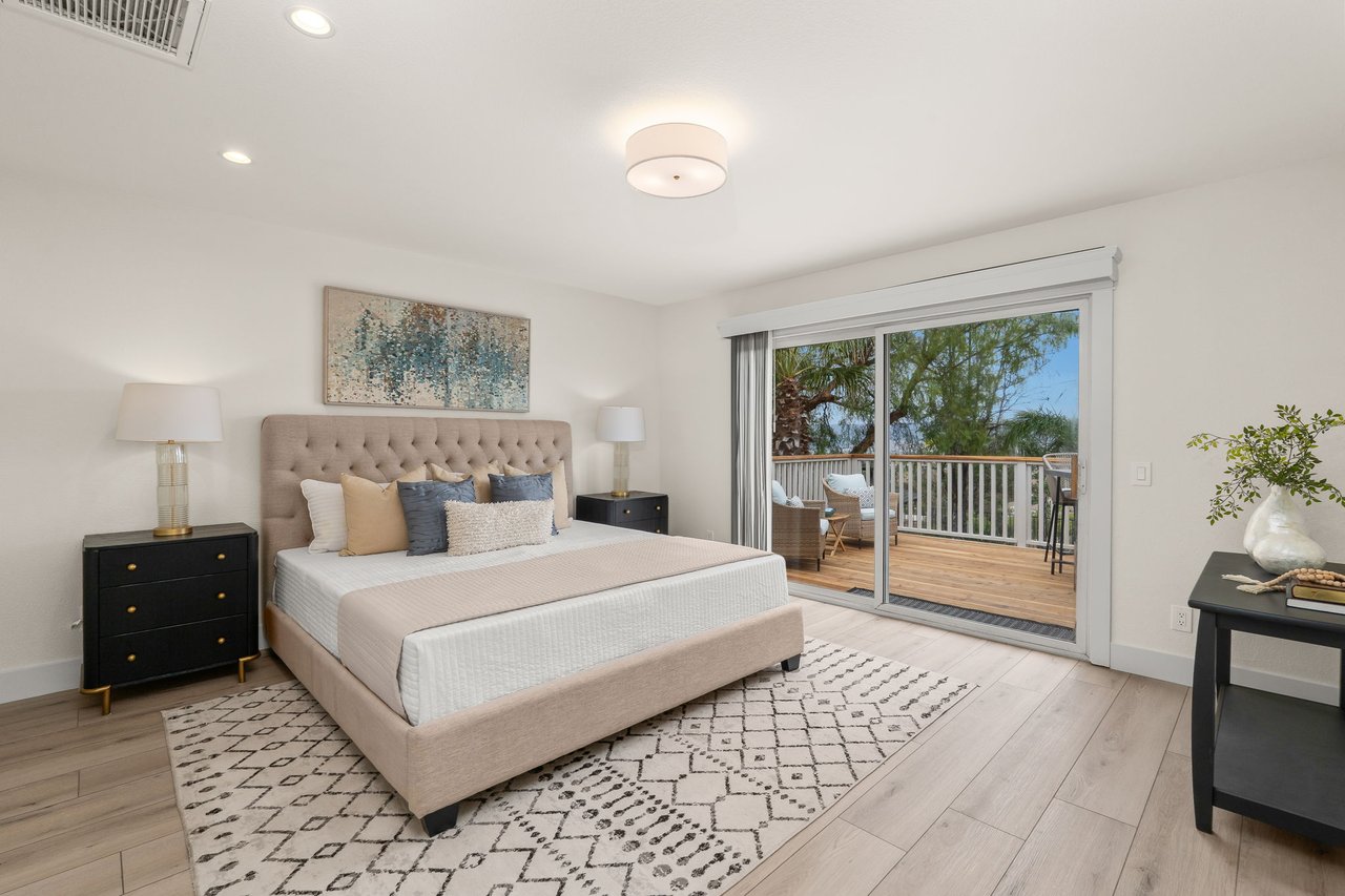 39912 Hillsboro Cir