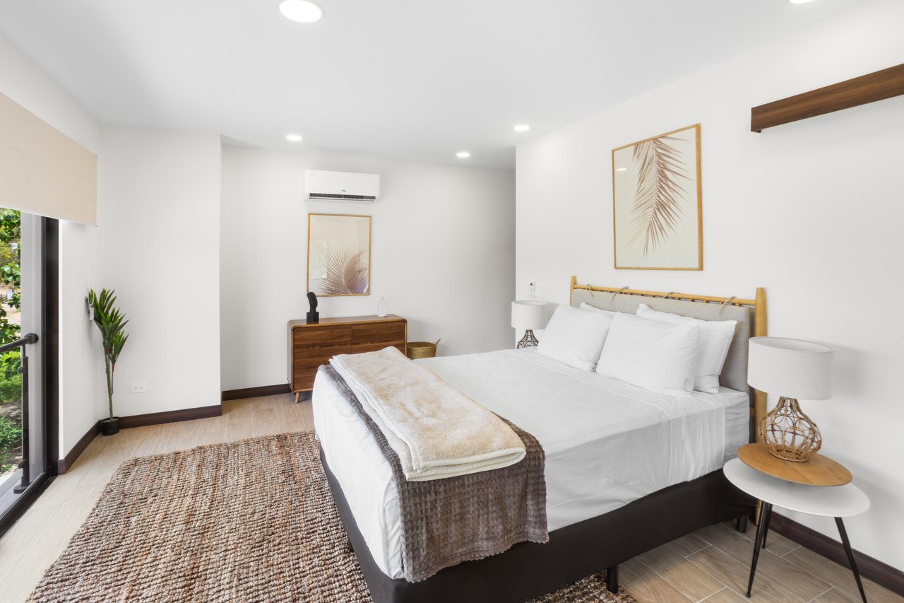 Flamingo Estates Luxury Home | Modern 4-Bed Retreat with Pool & Rooftop Terrace Near Beach & Marina