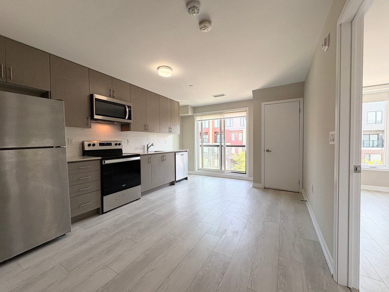 3401 Ridgeway Drive Unit: 307