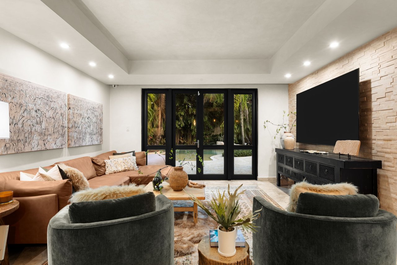 285 Dorado Beach East