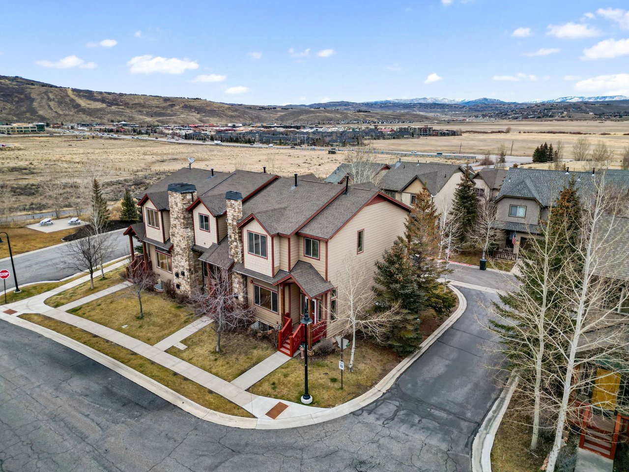 5672 Oslo Lane