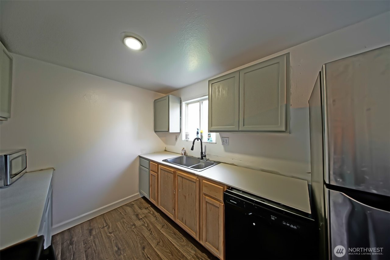 513 E 78th Street, Tacoma