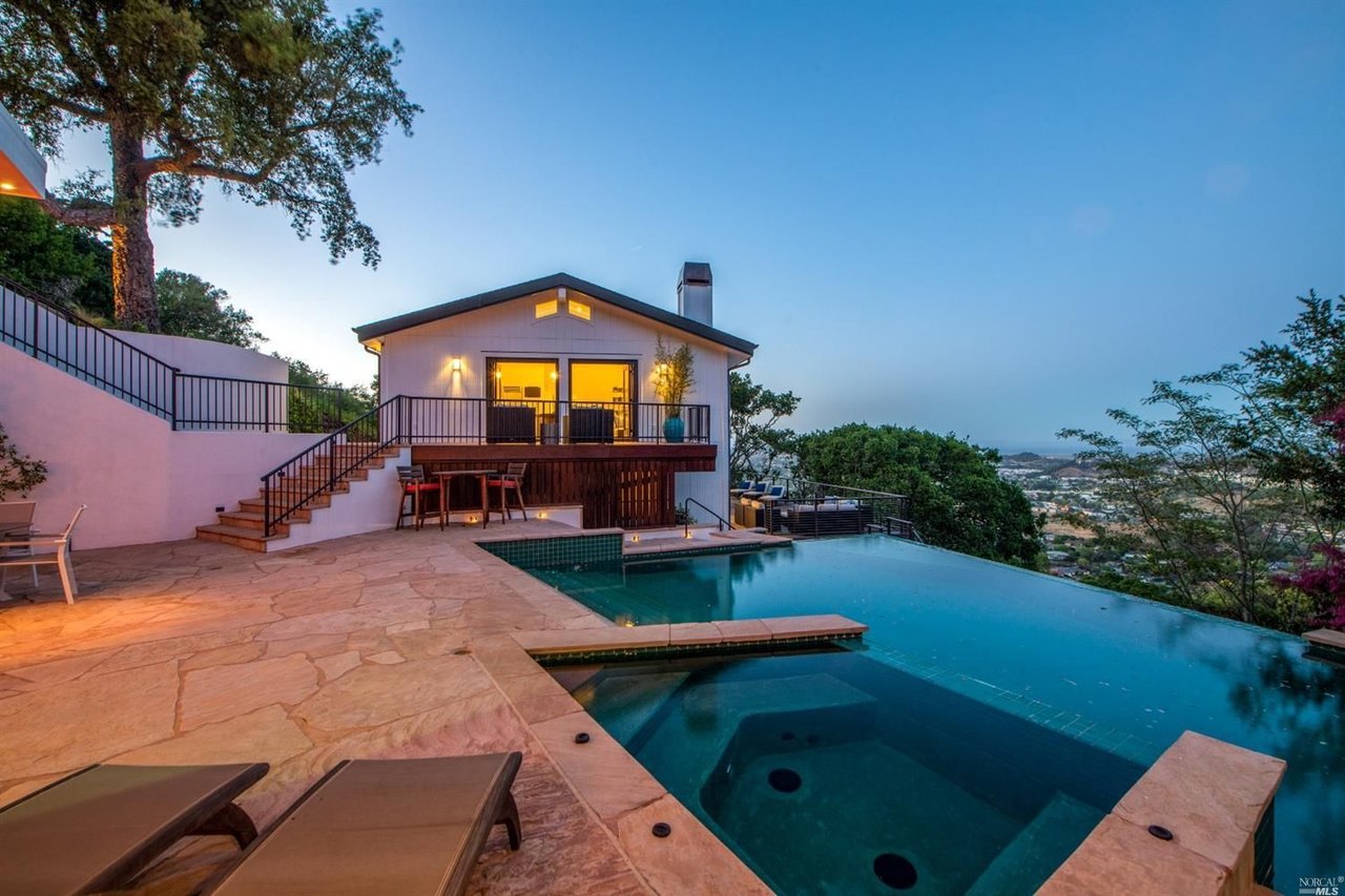 731 Fawn Dr
