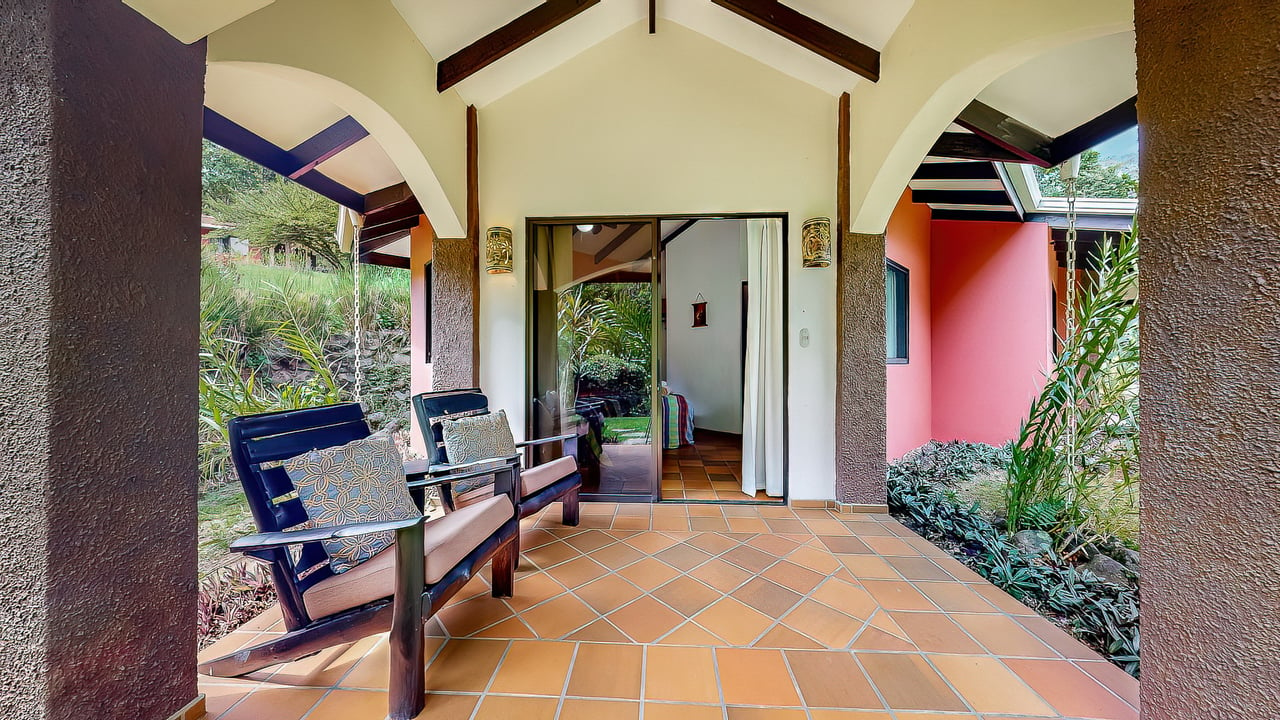 A Tranquil Haven: Prime Investment Opportunity in Uvita's Lush River Enclave