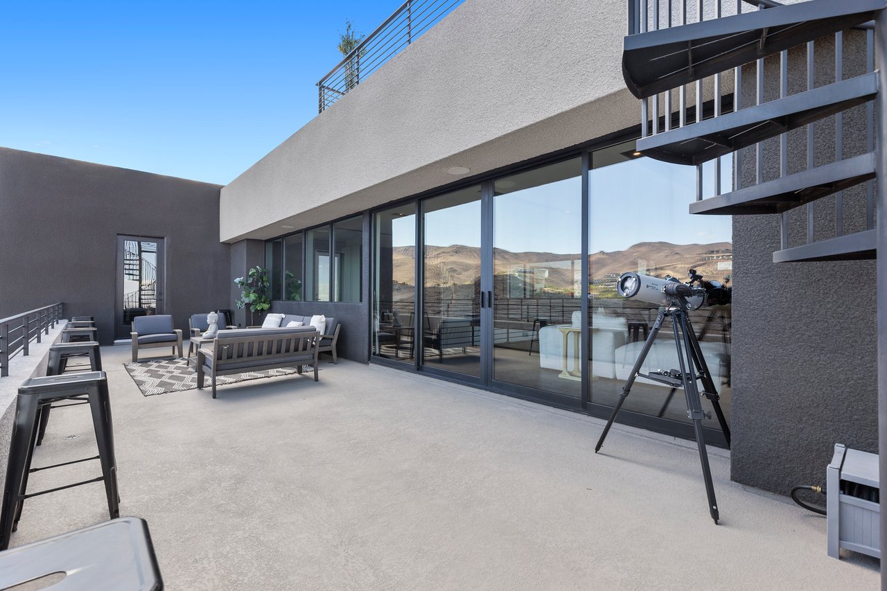 1463 Solitude Ridge Dr