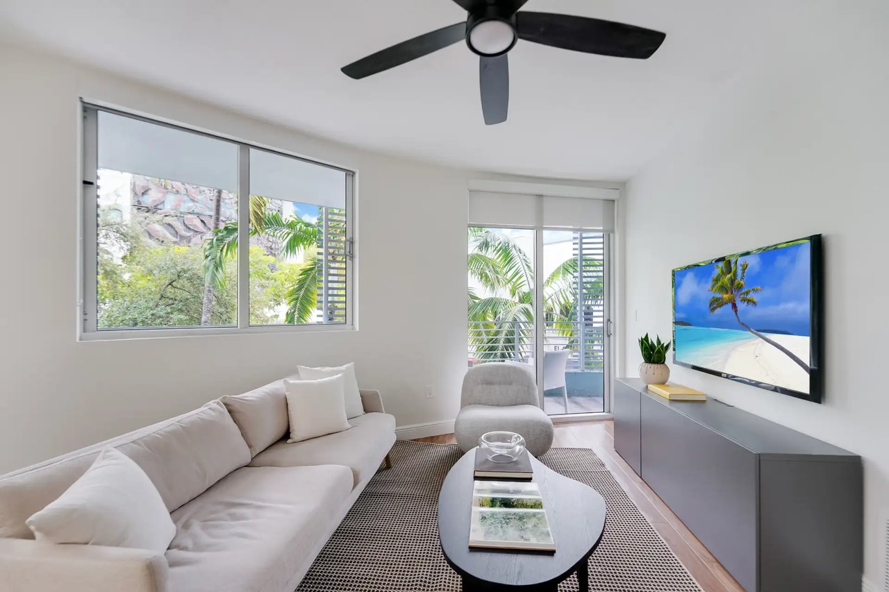 3339 Virginia Street # 301