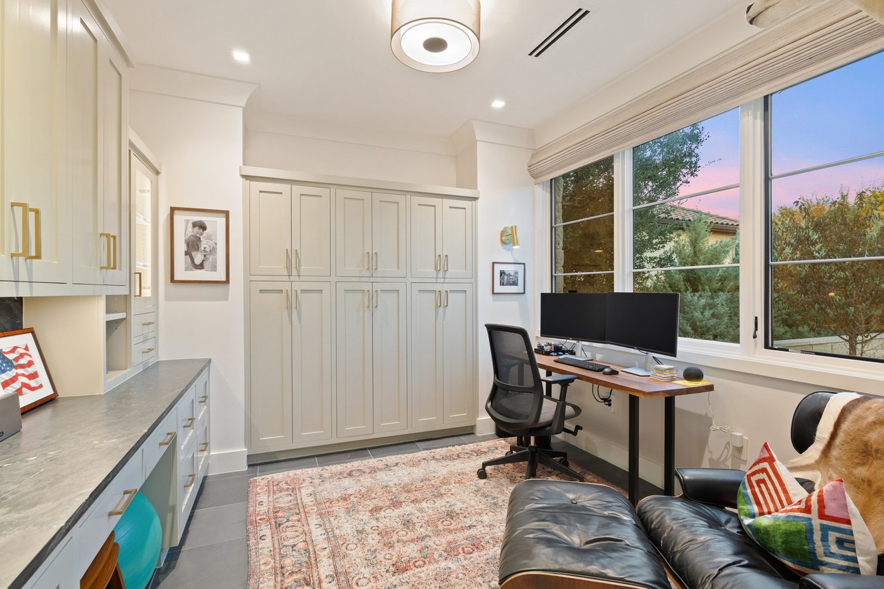 Lake Travis Waterfront