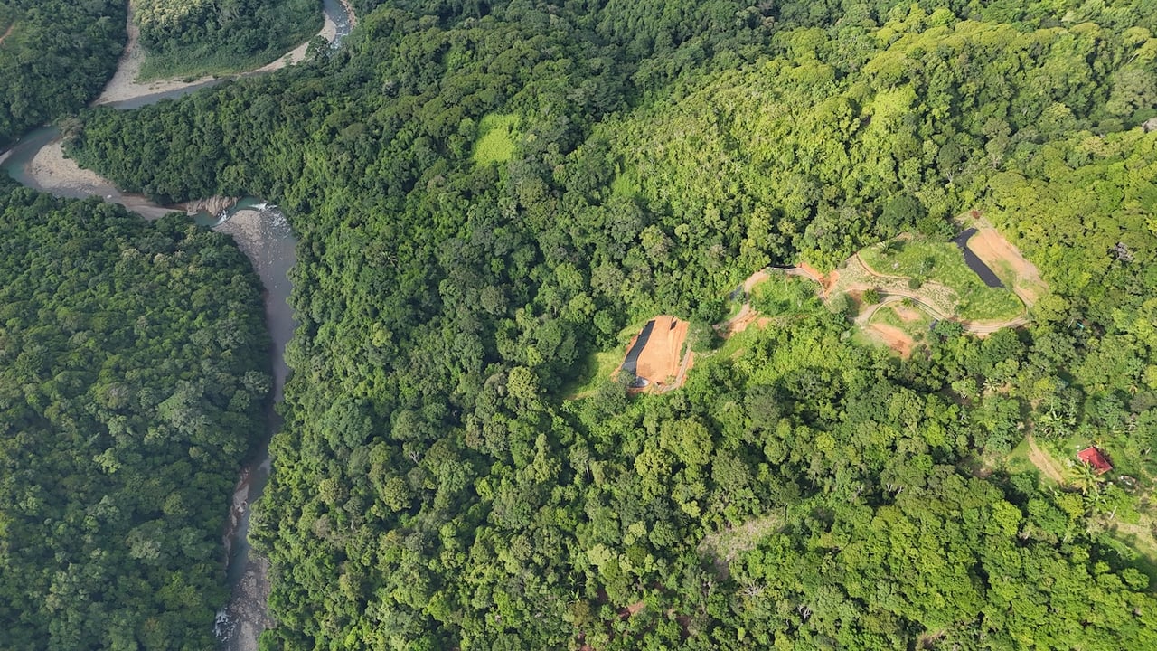 30-ACRES OF LAND WITH RIVER ACCESS, ROADS, AND BUILDING PADS IN LAGUNAS