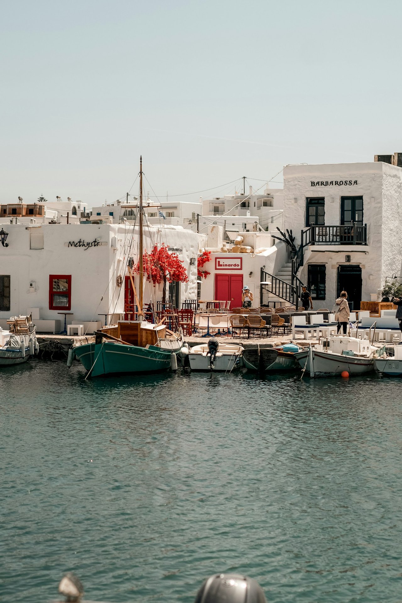 Paros