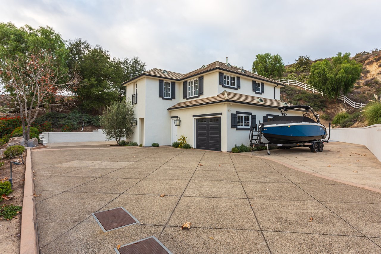 30881 Via Colinas