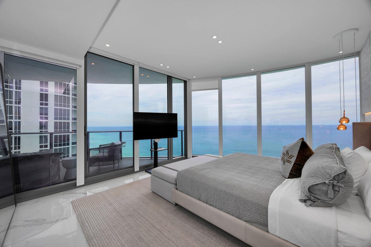 SOLD Ritz-Carlton Sunny Isles – $6,100,000