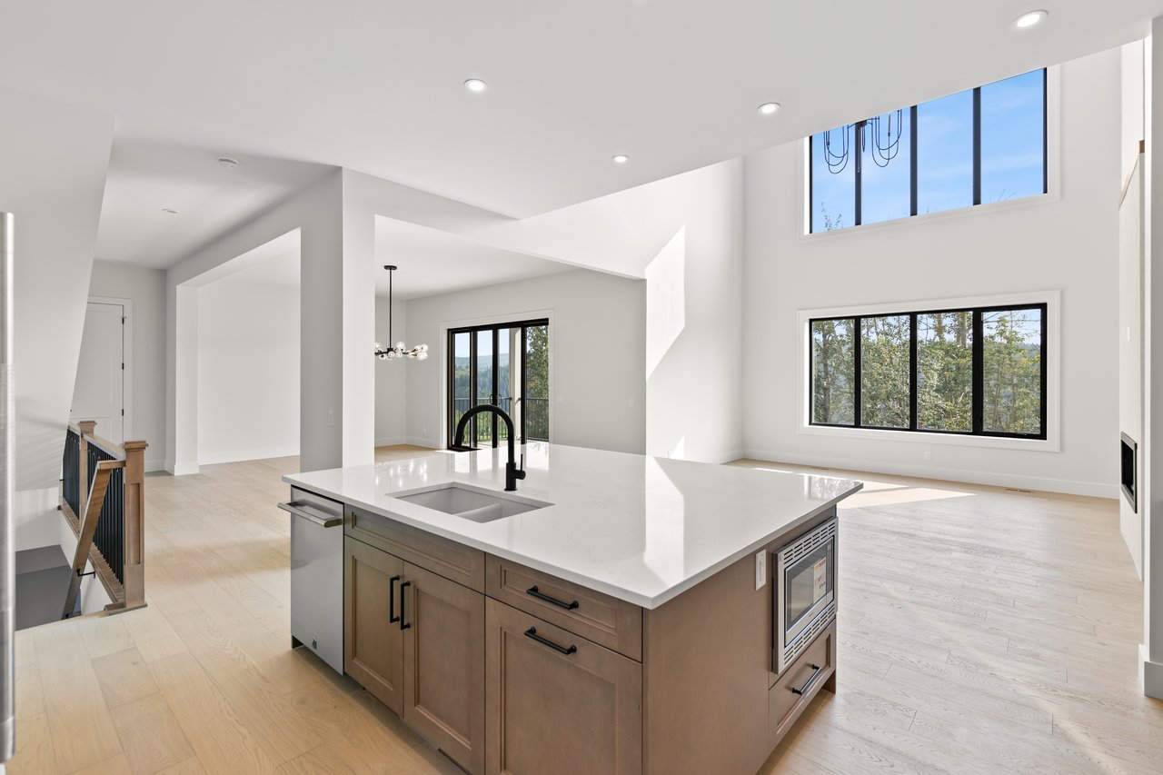 265 Rowmont Drive NW