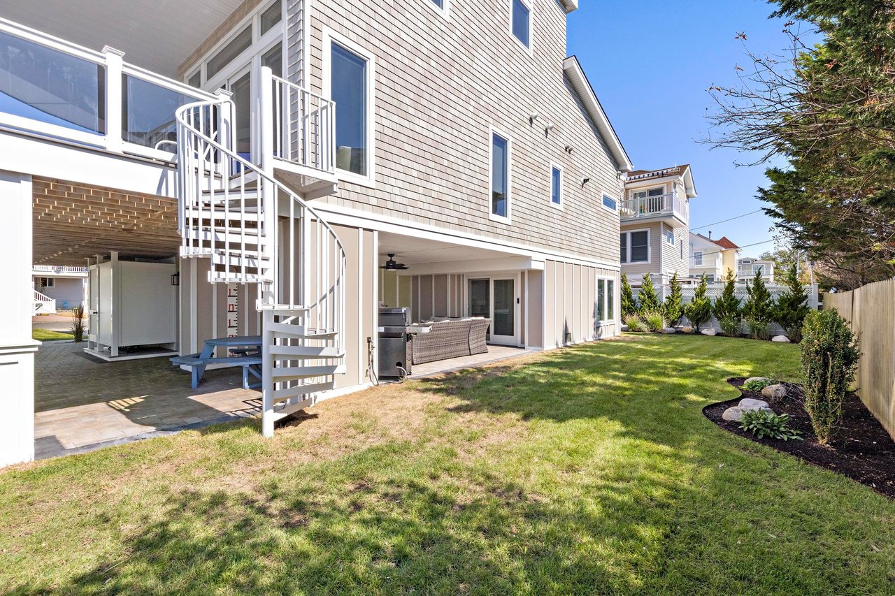 108 W 15th Street
