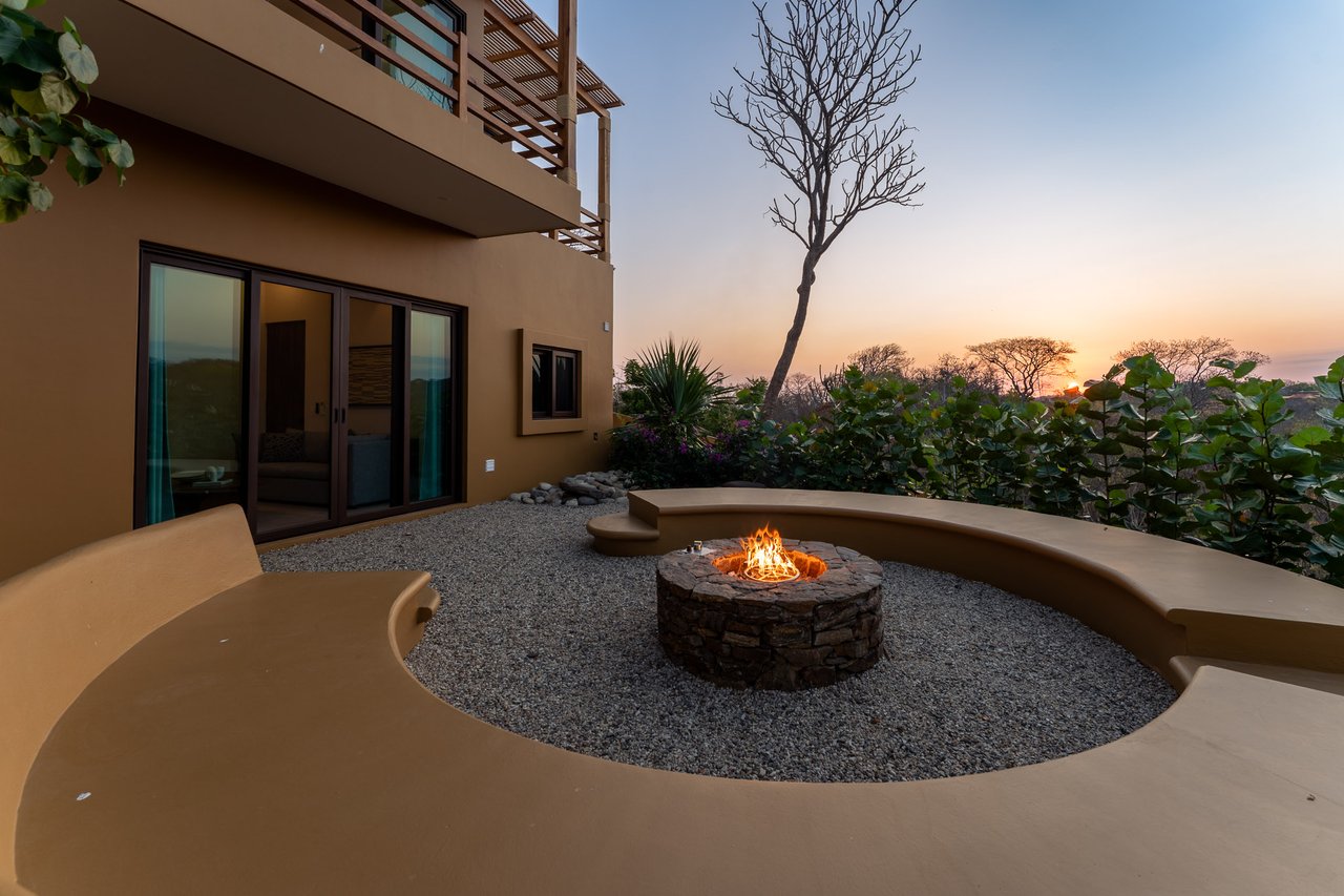 5 Bedroom, Single Family Home, La Cañada Casa A 