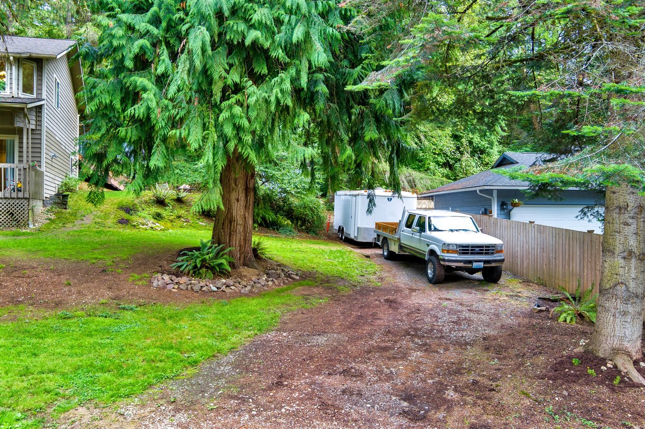 	12831 184th Dr SE, Snohomish, WA 98290