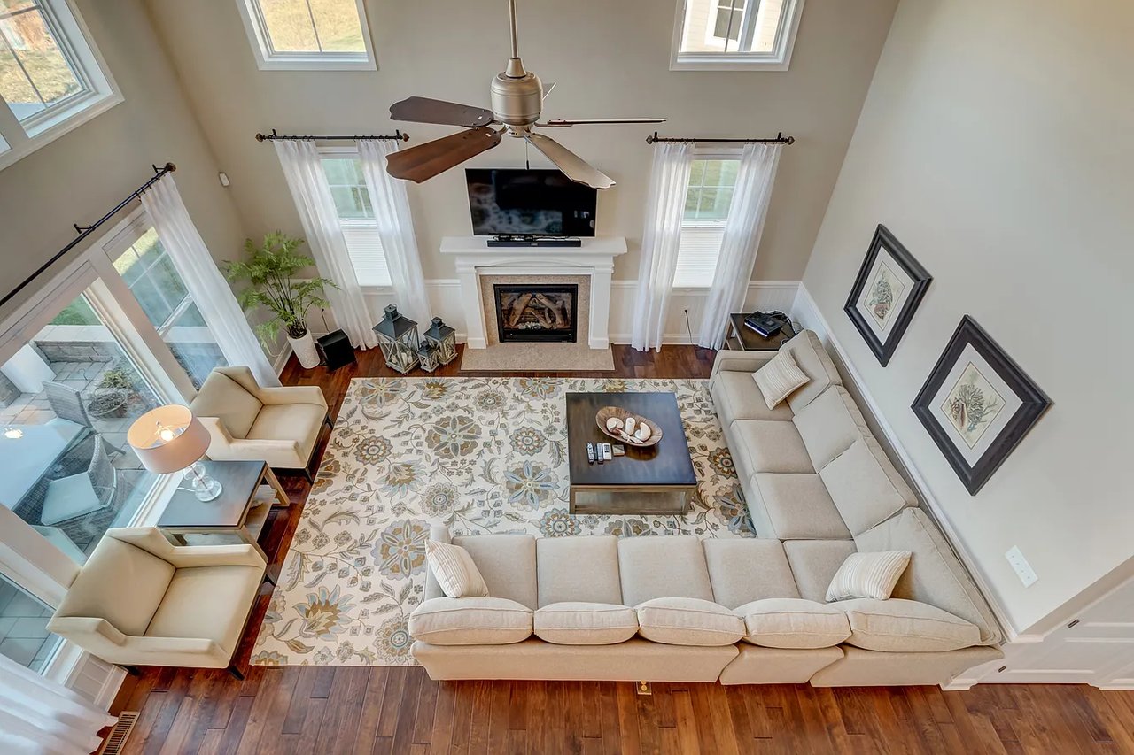 24646 Navigators Walk