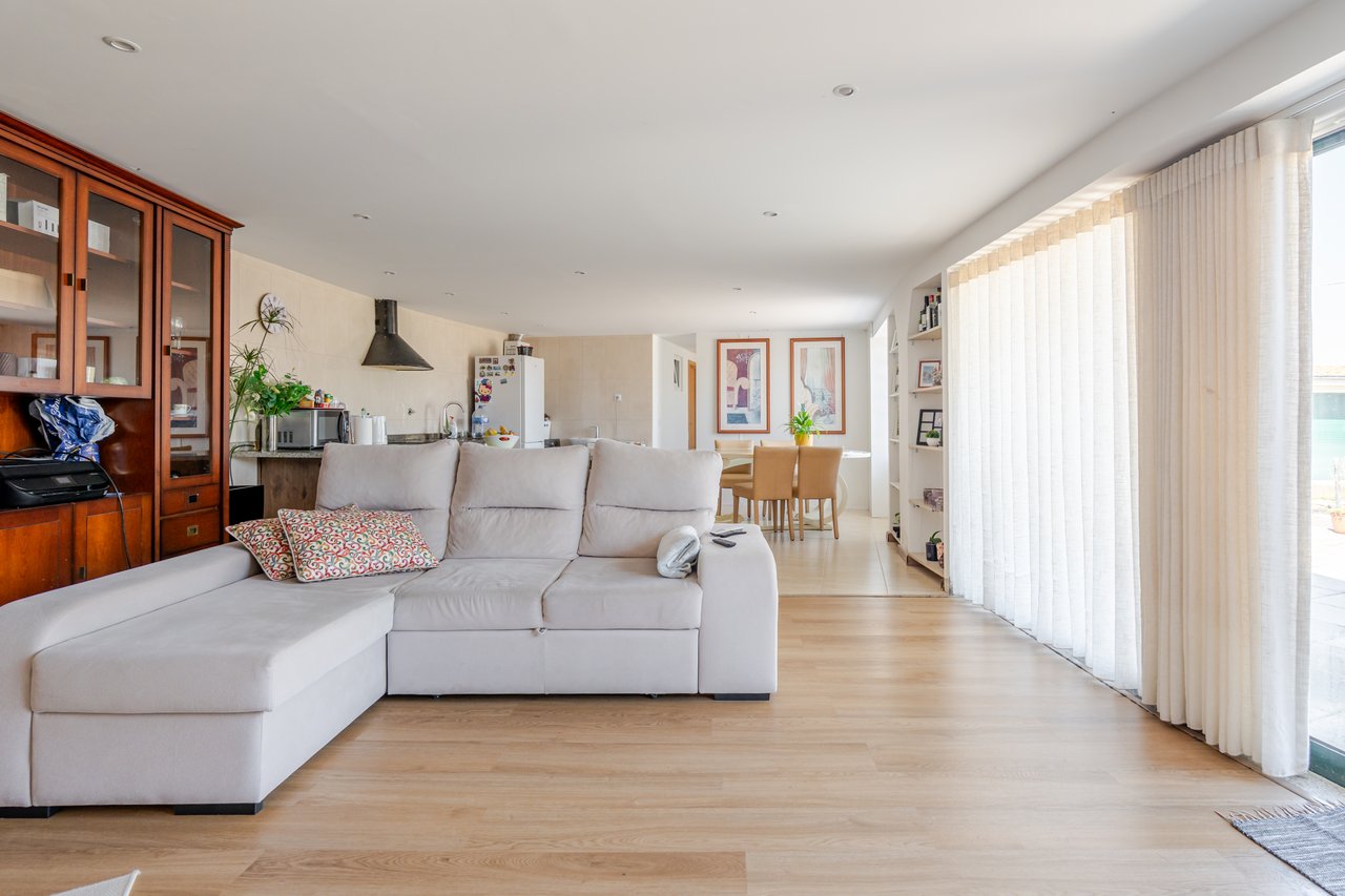 Exceptional Renovated Estate with 4 Residences, Pool & Orchard Near Porto