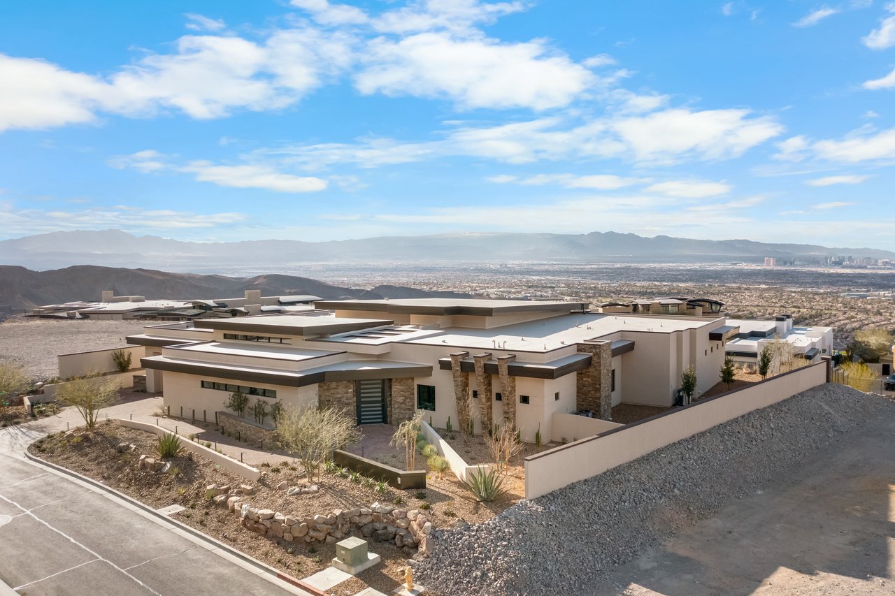 9 Stonecutter Court