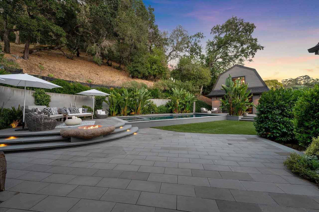 Ross Modern Farmhouse
