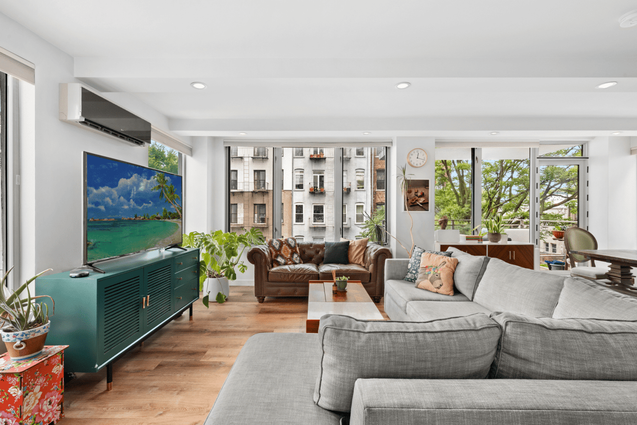 139 Meserole Street Unit: 4A